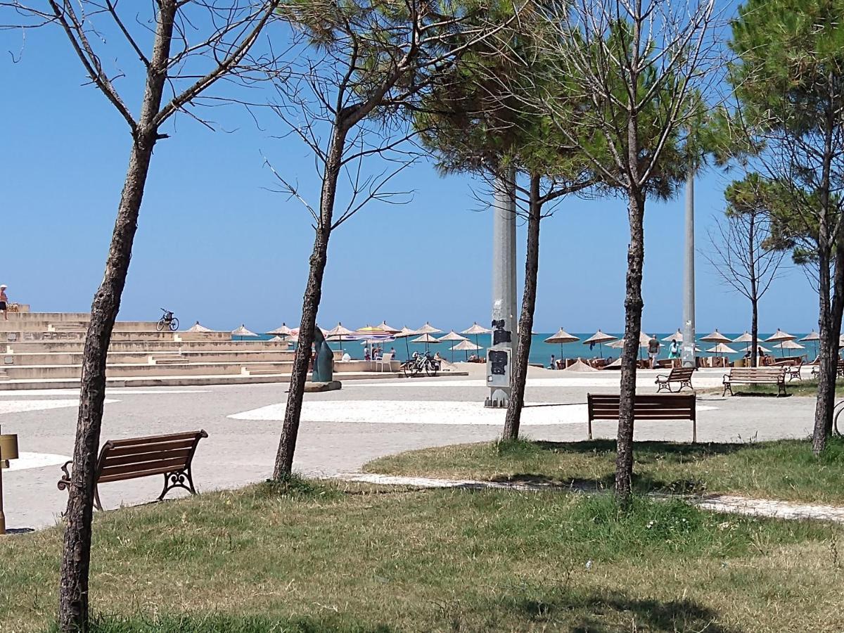 Durazzo Vollga 2 Apartment Durres Luaran gambar